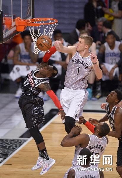 令人惊讶的 令人惊讶的