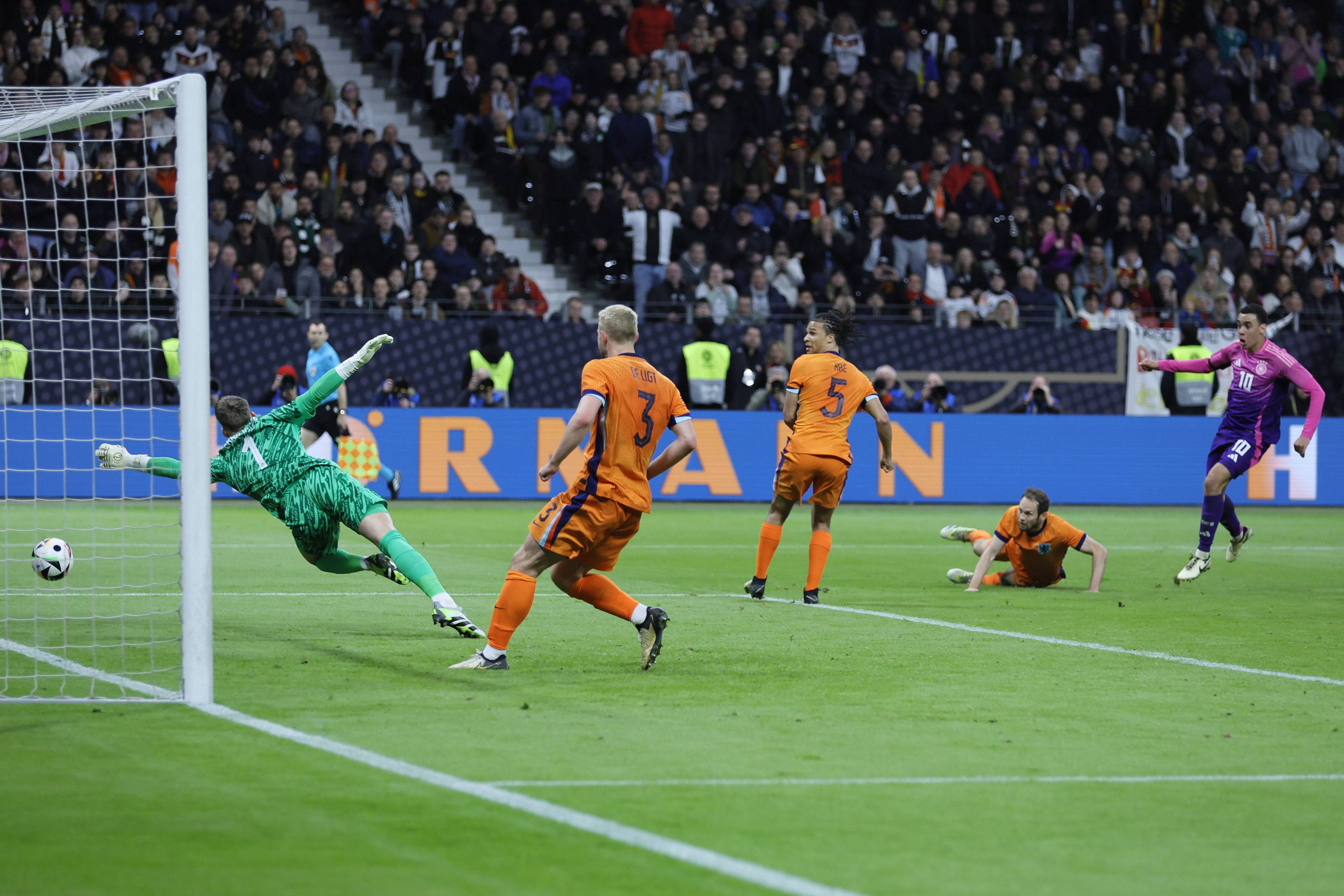 足球训练水 足球训练水