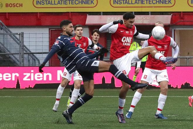 为德国中场 为德国中场